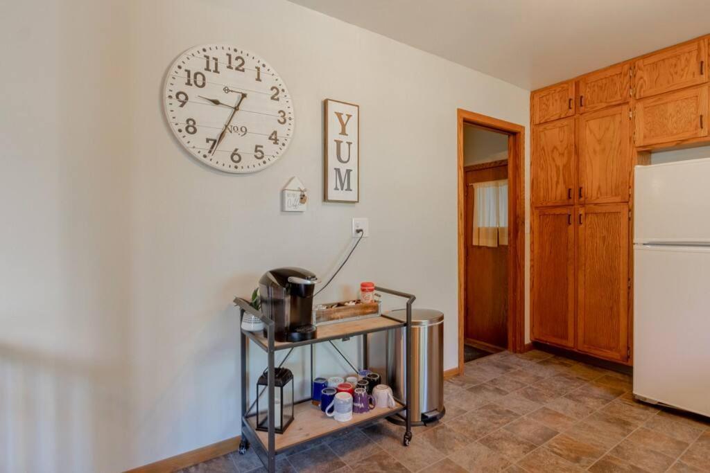 Family Home W/ 2 King, 2 Queen Beds + Game Room Бемиджи Экстерьер фото